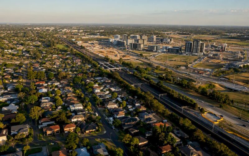 10 Sydney Suburbs With Strong 2026 Growth for US Investors